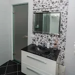 The One Boutique Ξενοδοχείο