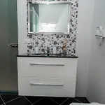 The One Boutique Ξενοδοχείο 4*