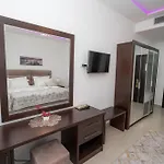The One Boutique Ξενοδοχείο 4*
