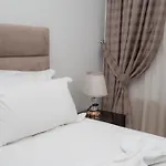 The One Boutique Ξενοδοχείο Mucaj
