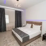The One Boutique Ξενοδοχείο