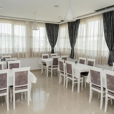 The One Boutique Ξενοδοχείο 4*