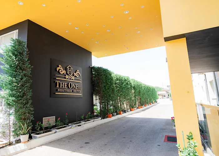 Hotel The One Boutique Mucaj