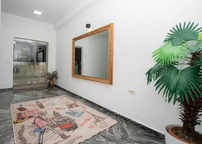 Hotel The One Boutique 4*