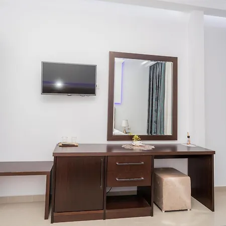 The One Boutique Hotell Mucaj